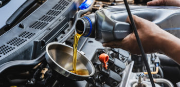 Image Fungsi dan Cara Kerja Minyak Pelumas Mesin Mobil
