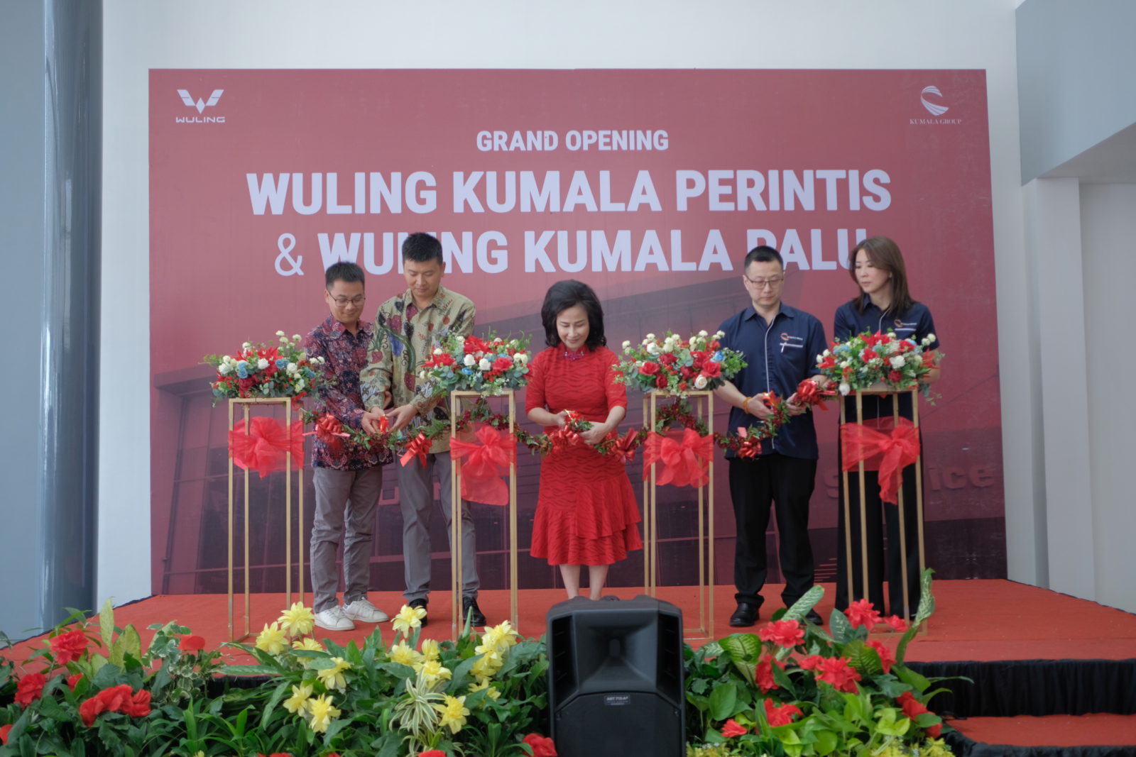 Image Wuling Kumala Perintis in Makassar Officially Opens with Modern Integrated Services