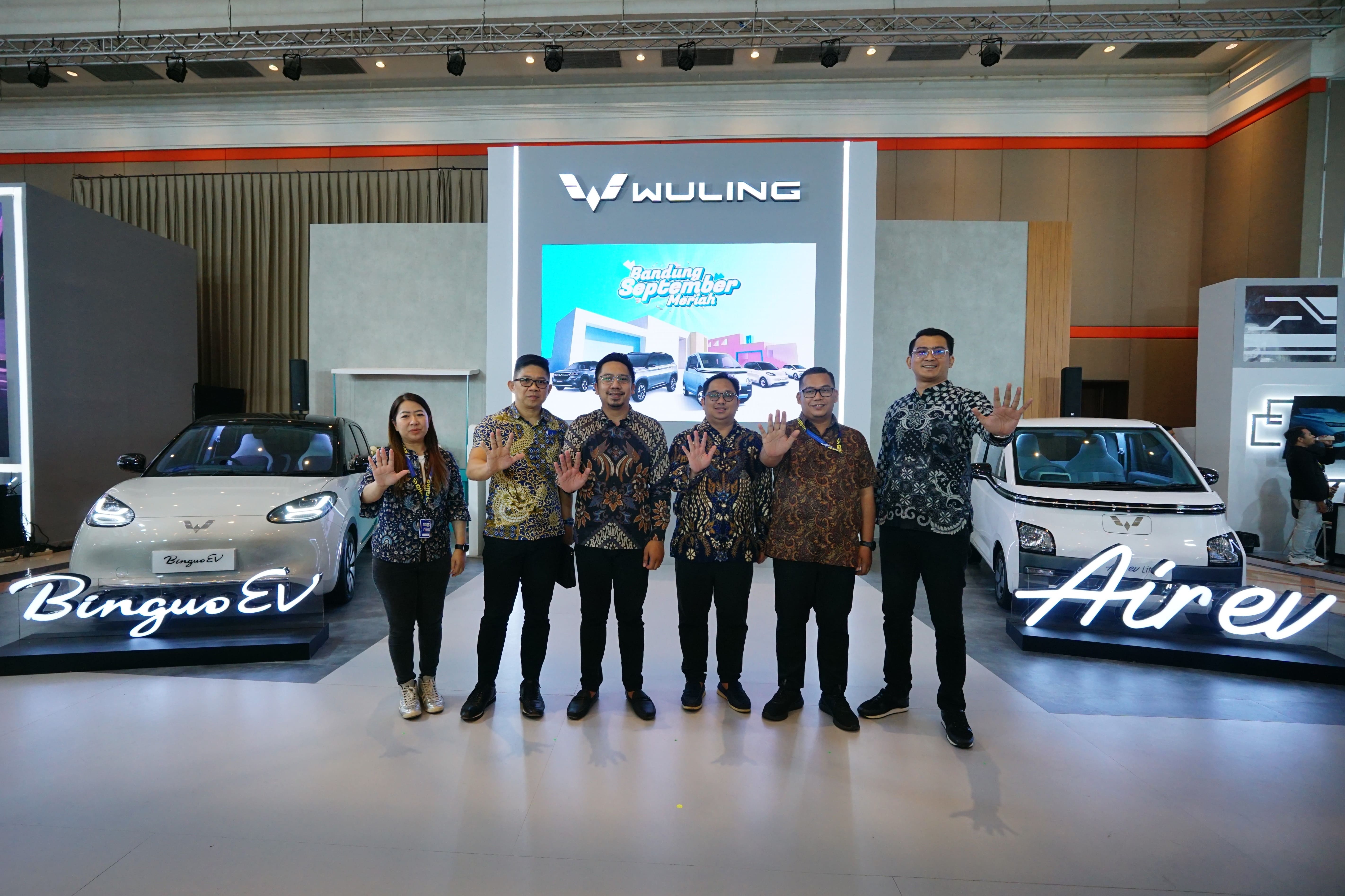 Image Wuling Meluncurkan Varian Terbaru Dari Air ev Lite Dalam Pameran GIIAS Bandung 2024