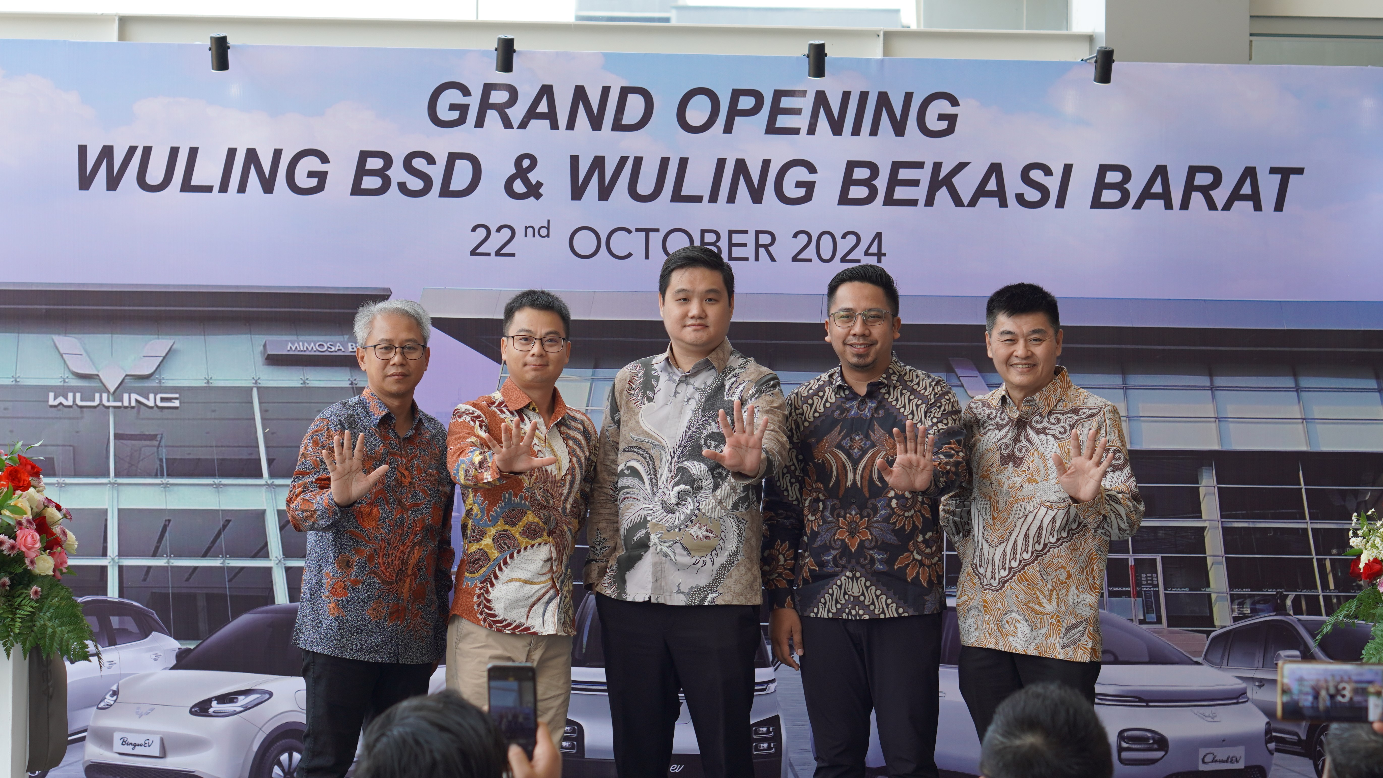 Image Wuling Bersama PT. Mimosa Abadi Meresmikan Dua Diler di BSD dan Bekasi Barat