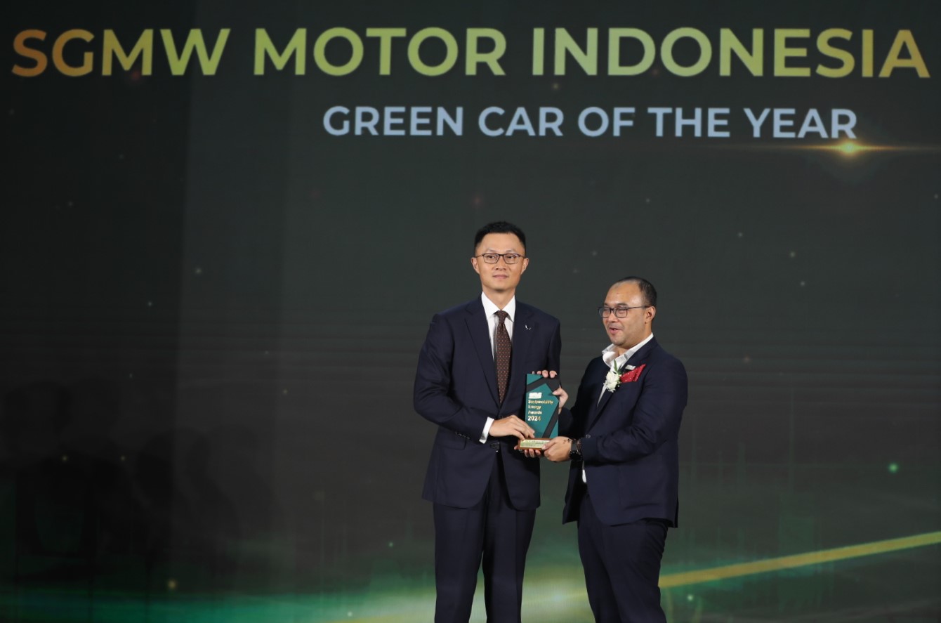 Image Wuling Earns Green Car of the Year Title at REPNAS National Conference & Awarding Night