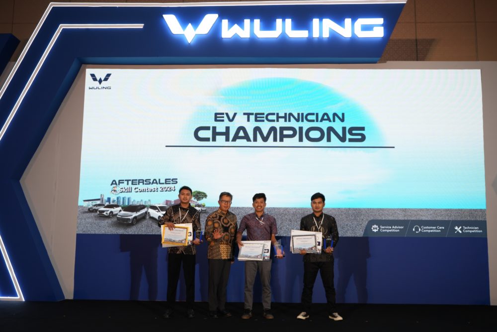 Pemenang kategori EV Techinician di Aftersales Skill Competition 2024 1000x667