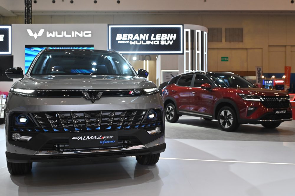 Program Berani Lebih Bersama Wuling SUV turut hadir untuk seri Almaz dan Alvez di MUF GJAW 2024 1000x665