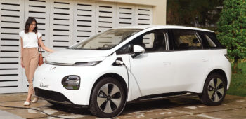 Image Cara Merawat Mobil Listrik Sebelum Lama Tak Digunakan karena Liburan