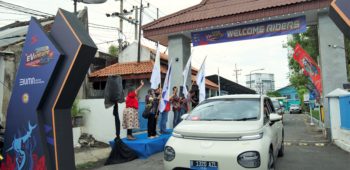 Image Wuling Cloud EV Successfully Completes Jakarta-Bali Route in the PLN Mobile EVenture Event