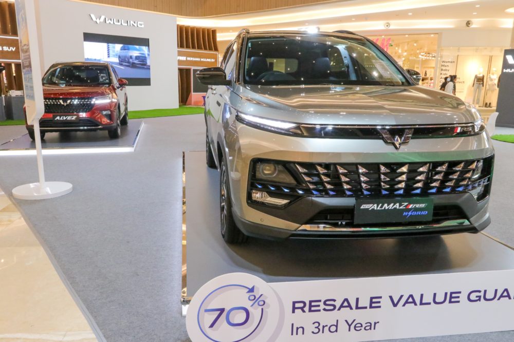 Program Berani Lebih Bersama Wuling SUV hadir di bulan December untuk memberikan keuntungan lebih untuk pembeli Wuling New Almaz RS dan Alvez 1000x666