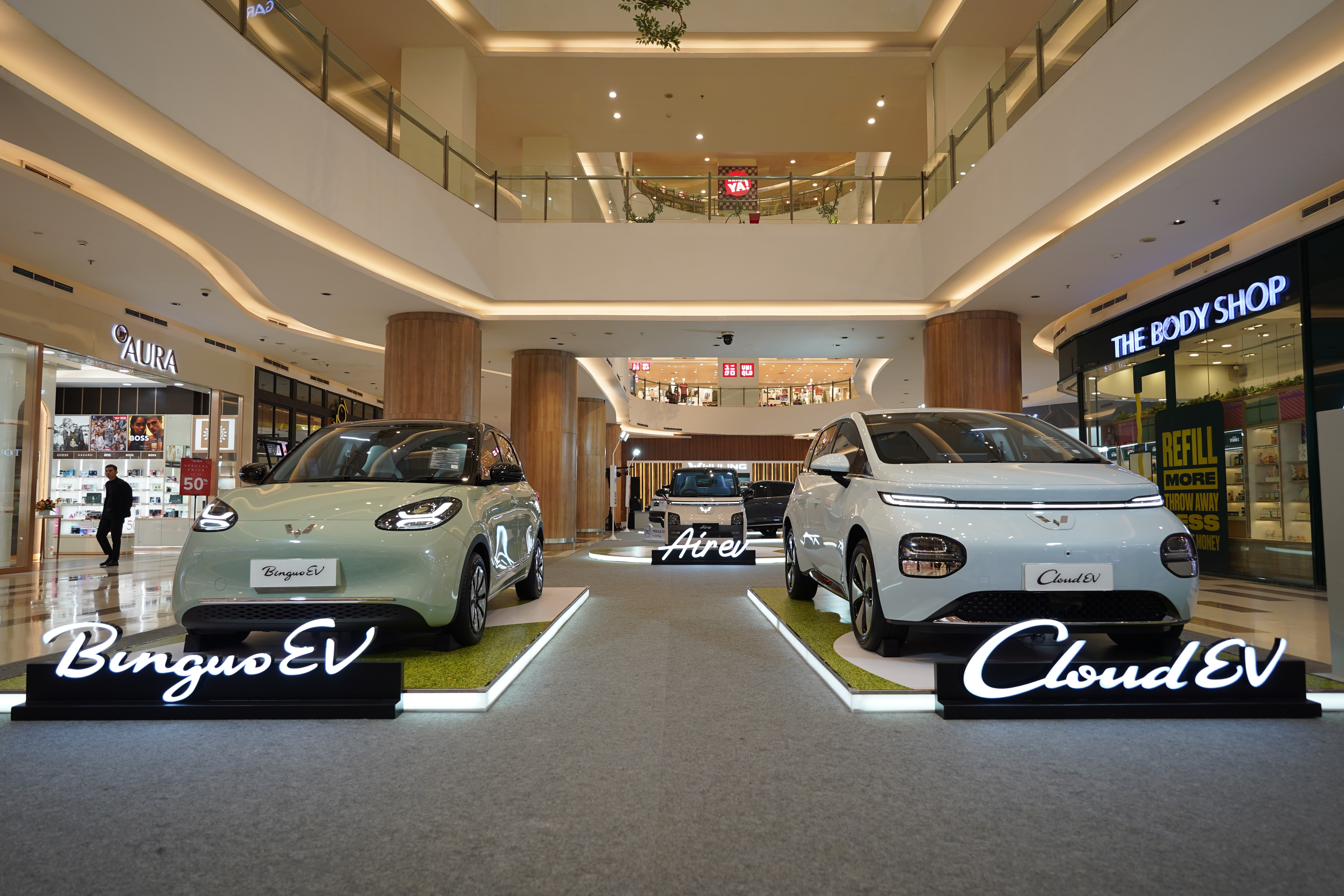 Wuling Menggelar Pameran YES di Palembang Icon Dengan Beragam Promo ...