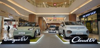 Image Wuling Holds YES Exhibition at Palembang Icon with Special Year-End Promotions and Exciting Prizes