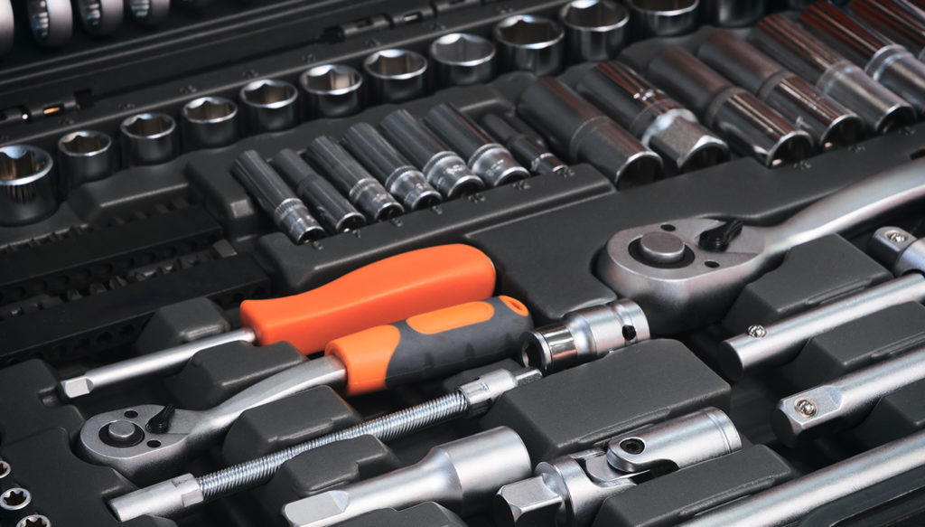 Toolkit yang Wajib Ada di Mobil untuk Keadaan Darurat Toolkit yang Wajib Ada di Mobil untuk Keadaan Darurat