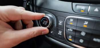 Image Mitos atau Fakta, AC Harus Mati Sebelum Mesin Mobil Dimatikan?