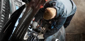 Image Panduan Lengkap Tune Up Mobil: Fungsi dan Biayanya