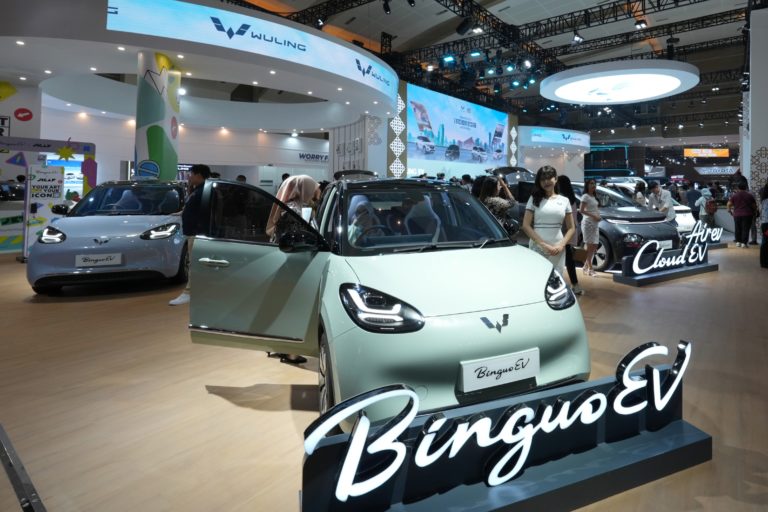 Image Wuling Meriahkan Ajang IIMS 2025 Dengan Beragam Promo Menarik Untuk Seluruh Produk  