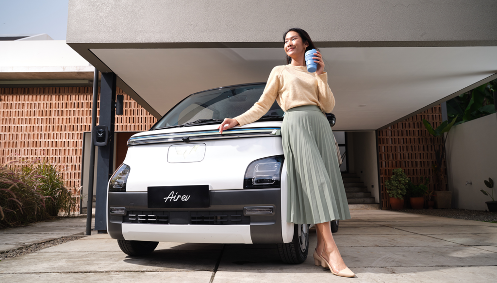Tips Merawat Mobil Listrik yang Jarang Dipakai agar Tetap Optimal Tips Merawat Mobil Listrik yang Jarang Dipakai agar Tetap Optimal