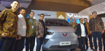 Image Wuling Menampilkan Untuk Pertama Kali EV Van dan Sudah Membuka Pre Book Dalam Ajang PEVS 2025