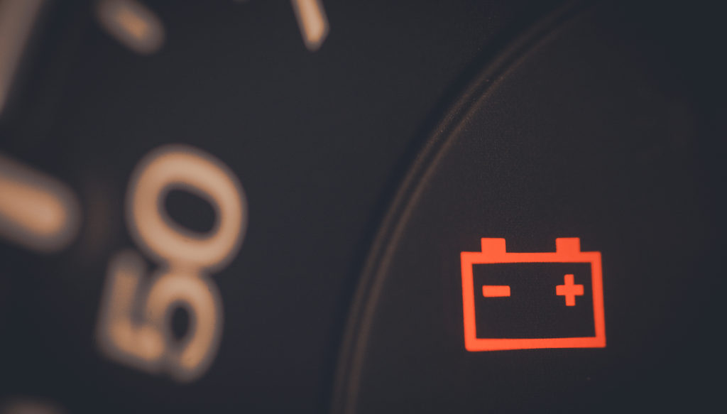 Image Tanda Aki Mobil Perlu Digantir