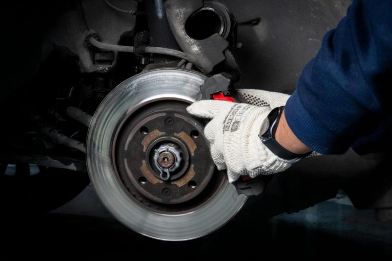 Image Ciri Kampas Rem Mobil Habis dan Cara Merawatnyar