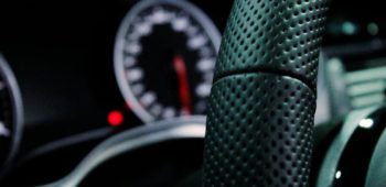 Image Penyebab Setir Mobil Bergetar dan Cara Mengatasinya