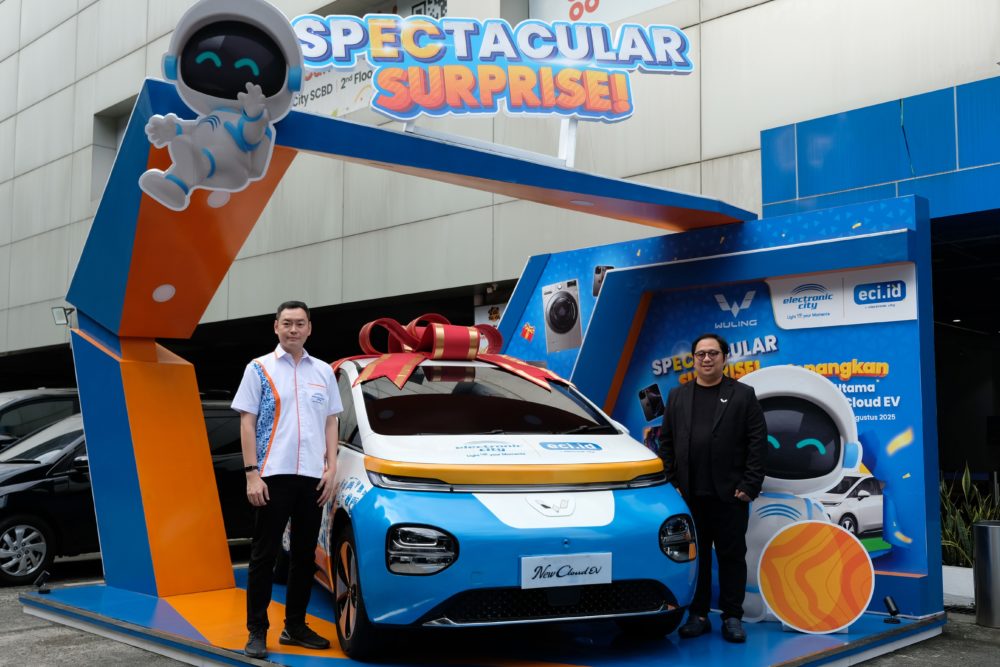 Pengundian berhadiah Wuling New Cloud EV Lite ini akan dilaksanakan pada 31 Agustus 2025 di Mall Artha Gading Jakarta Utara 1000x667