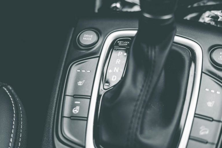 Image Panduan Lengkap Mengenal dan Merawat Mobil Maticr
