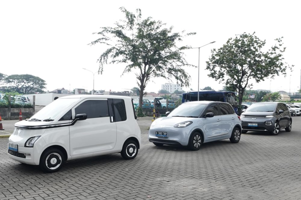 Wuling menyediakan beragam lini untuk dapat dicoba langsung seperti Alvez New Air ev BinguoEV dan New Cloud EV 1000x667