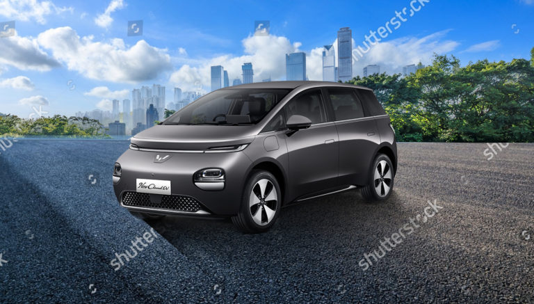 Image Review Wuling New Cloud EV: Ulasan Lengkap Mobil Listrik Ternyamanr
