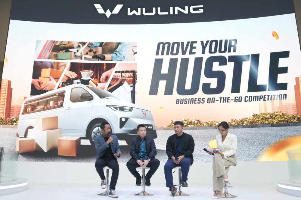 Kompetisi ini melibatkan tiga juri Danang Wiratmoko Product Communication Manager Wuling Motors Anthony Leong Ketua Bidang BUMN BPP HIPMI dan Ridwan Hanif Business Automotive Influencer 1000x667
