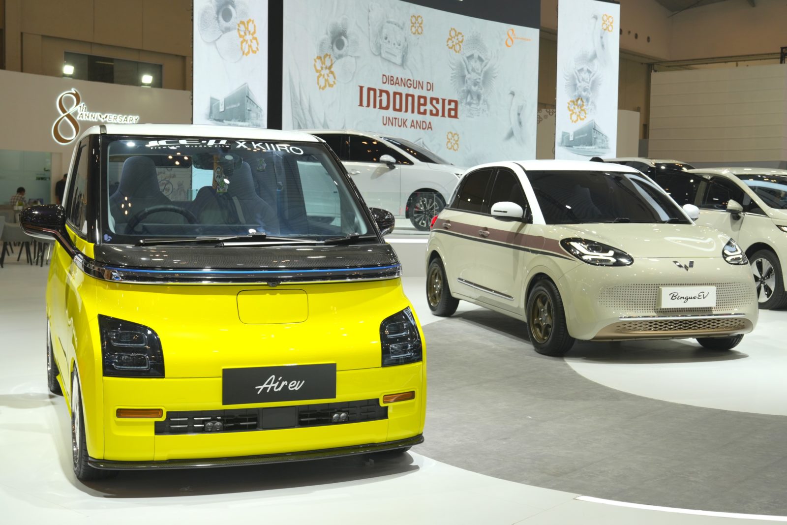 Image Mobil Listrik Wuling Hasil Personalisasi Konsumen Turut Meriahkan Booth Wuling GIIAS 2025