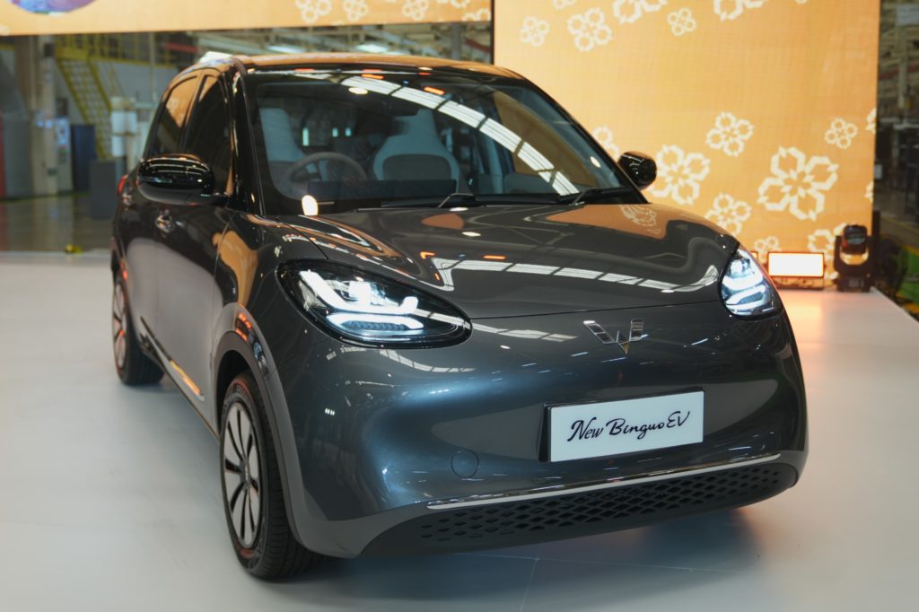 Image Wuling Launches New BinguoEV at the Wuling 8th Anniversary Event, Starting at Rp279 Millionr