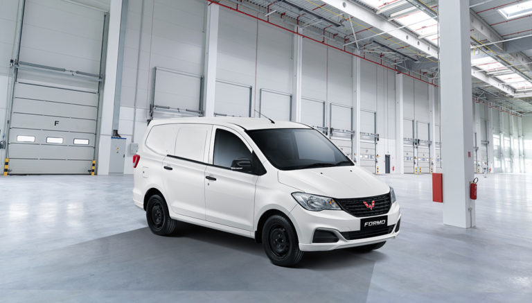 Image Review Wuling Formo: Mobil Keluarga dan Niaga yang Ekonomis