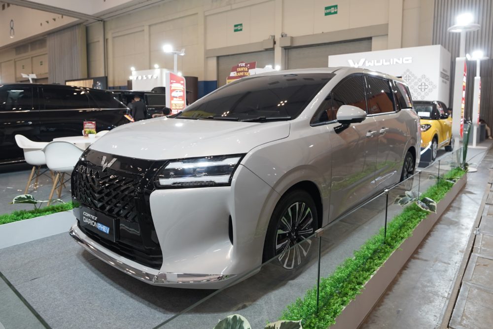 Adapun dari seluruh jajaran produk yang dipamerkan Cortez Darion PHEV jadi salah satu sorotan utama 1000x667