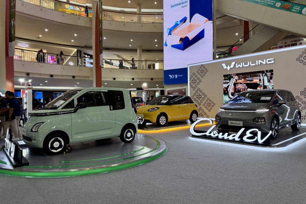 Untuk pembelian Wuling ABC Stories akan mendapatkan garansi seumur hidup untuk tiga komponen utama EV dan gratis perangkat charging 7kW AC untuk tipe tertentu 1000x667