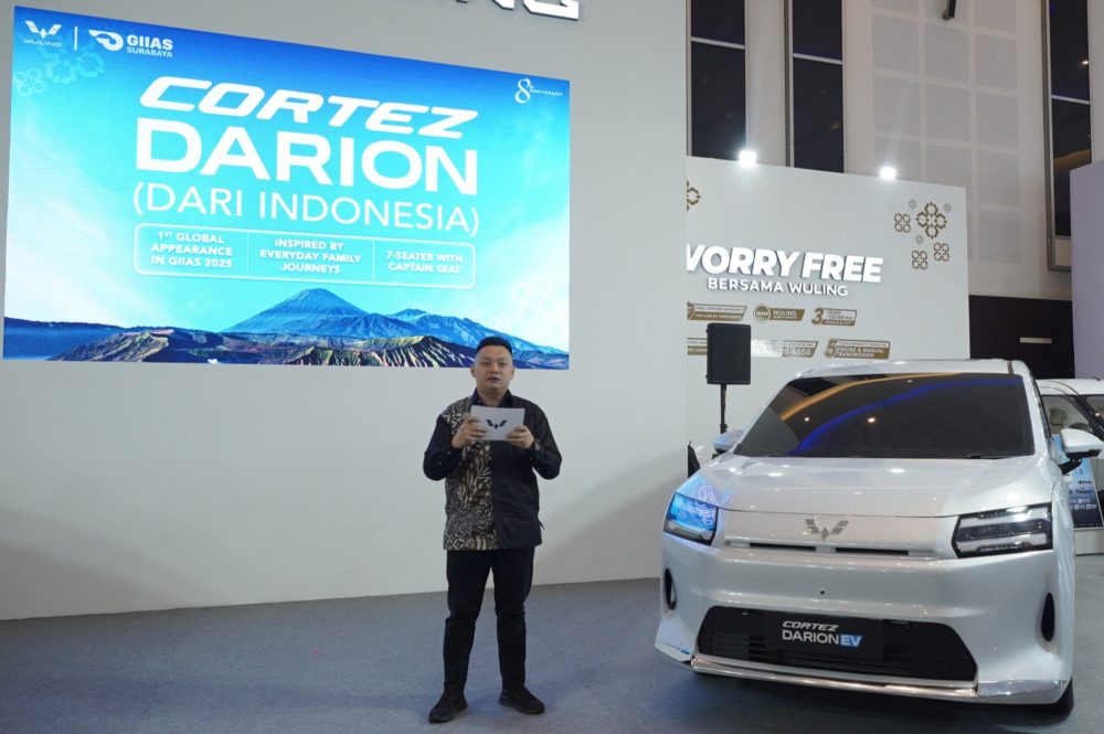 Wuling turut membuka periode pre book dan memamerkan Cortez Darion sebagai wujud inovasi terbaru untuk keluarga Indonesia. Nama Darion sendiri terinspirasi dari frasa ‘Dari Indonesia’ 1000x665