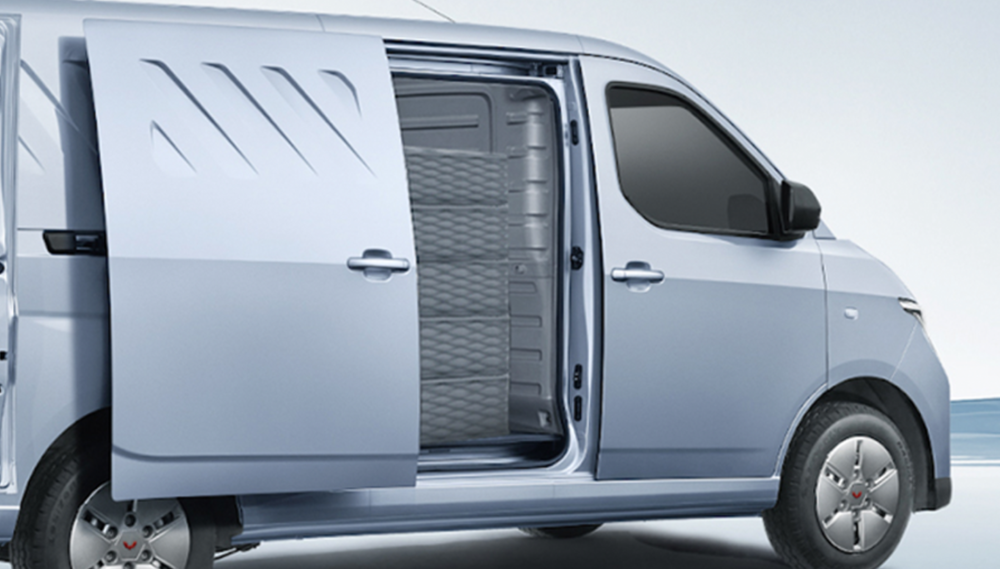 16. Apa Itu Mobil Blind Van Simak Penjelasan Lengkapnya 2 1000x569