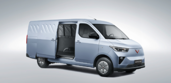 Image Apa Itu Mobil Blind Van? Simak Penjelasan Lengkapnya!