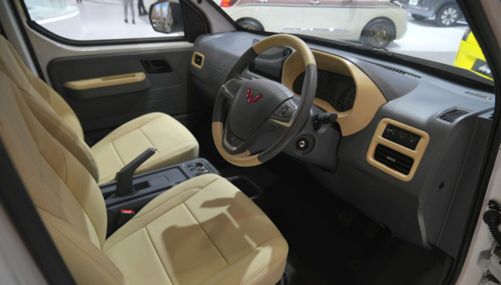 mobil ekspedisi