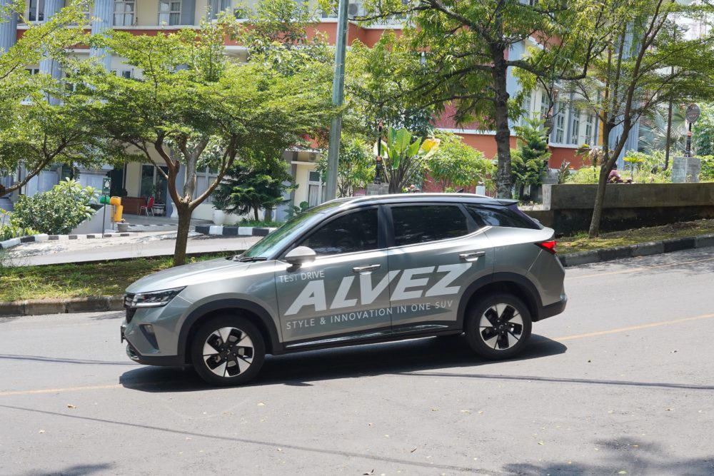 Wuling turut menyediakan beragam unit test drive yang dapat dicoba secara langsung oleh pengunjung 1000x667