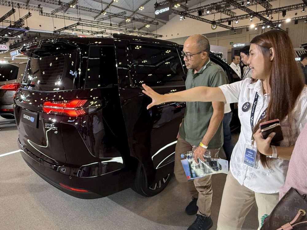 Darion EV sebagai MPV 7 seater terbaru hadir dalam pameran ini 1000x750