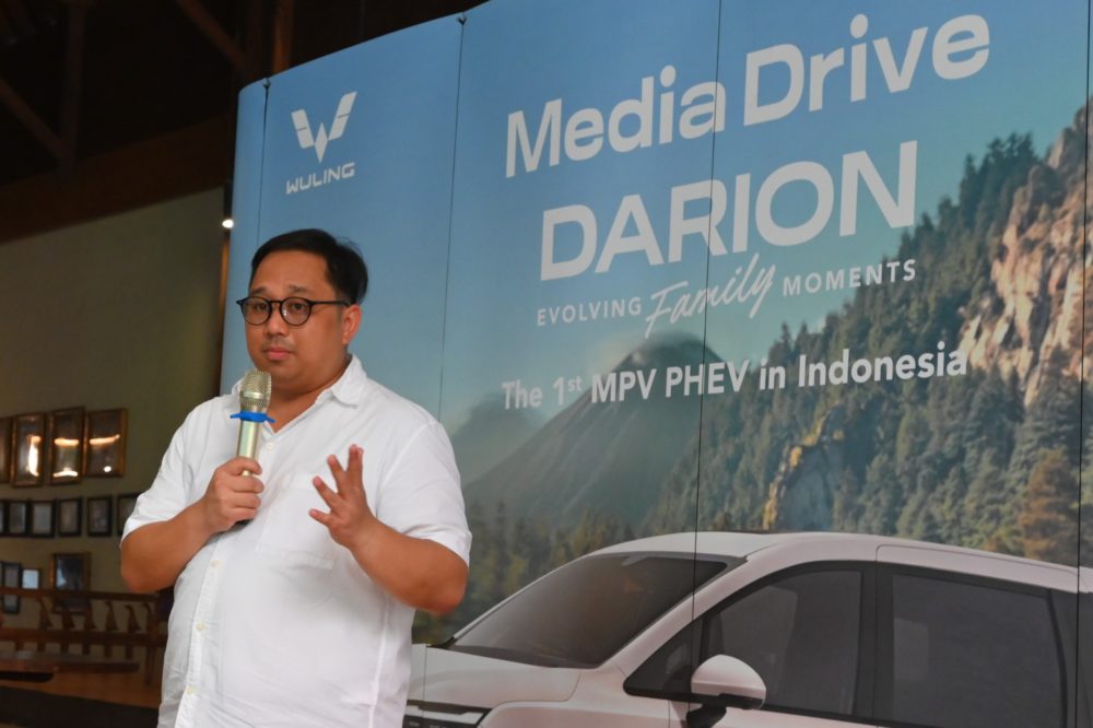 Tidak hanya menikmati kenyamanan kabin dan fitur yang lengkap para jurnalis juga mencoba secara lagsung kemampuan efisiensi serta performa yang ditawarkan oleh teknologi Ling Power 1000x666