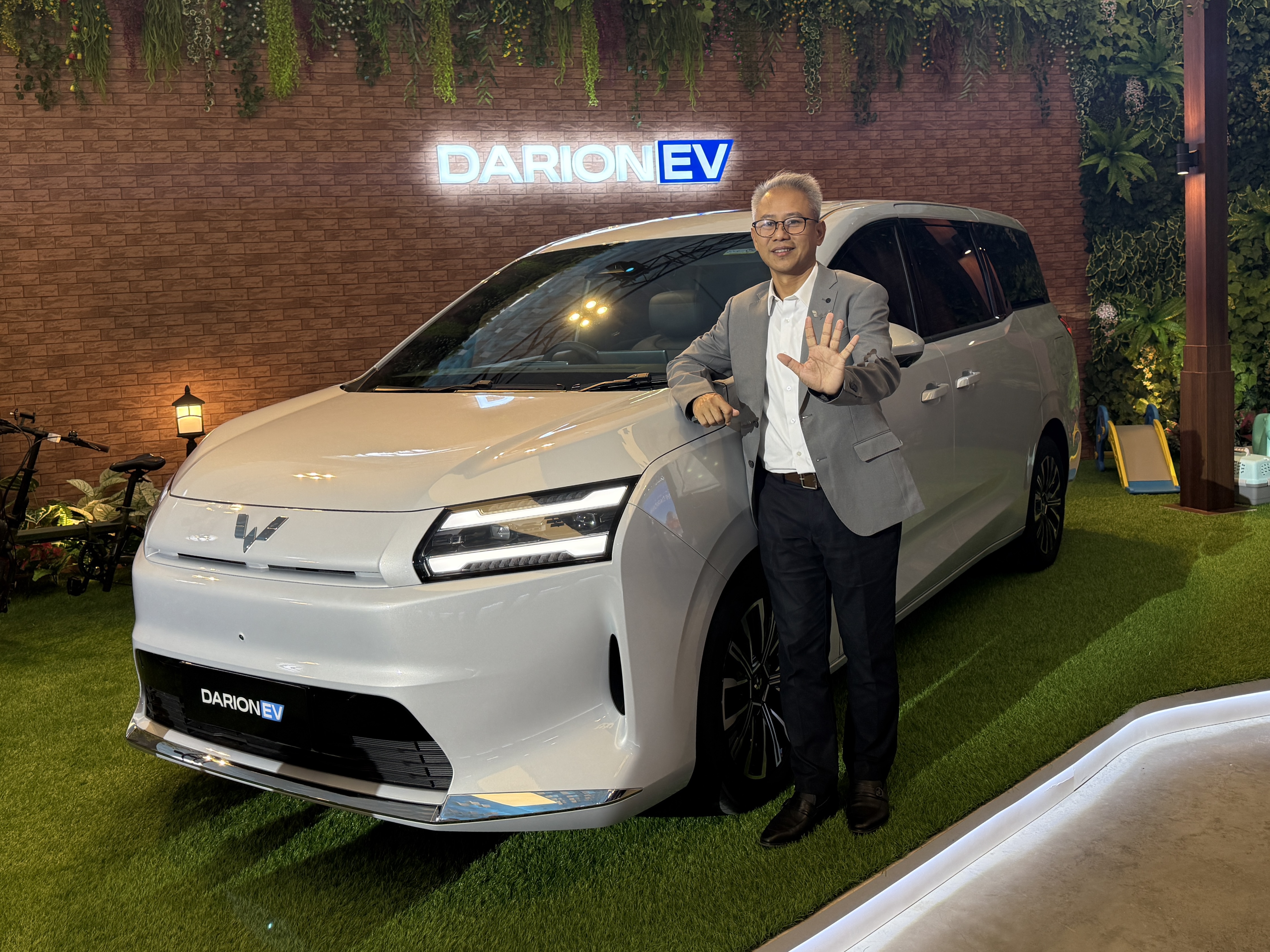 Image Wuling Turut Bekali Darion dengan Layanan Purna Jual yang Lengkap dan Bebas Khawatir