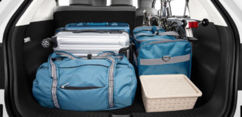 Image Daftar Barang yang Harus Ada di Kabin Mobil Keluarga