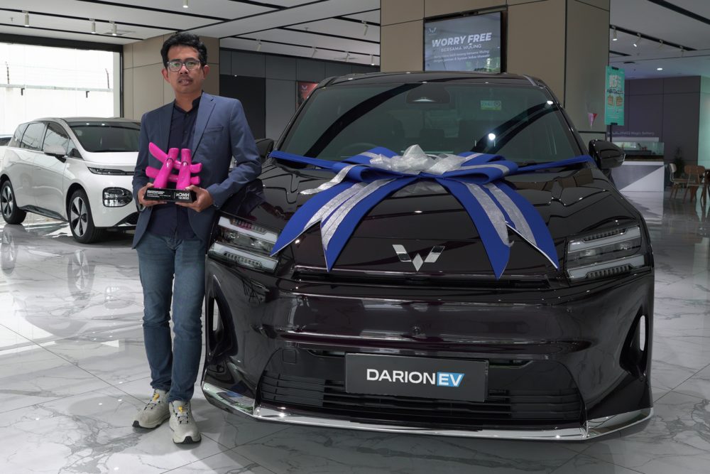 Penghargaan ini menjadi pengakuan atas upaya Wuling dalam menghadirkan komunikasi digital yang tidak hanya berfokus pada produk tetapi juga pada pemahaman terhadap keluarga Indonesia 1000x667