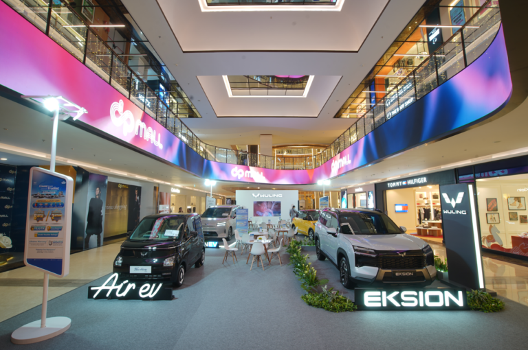 Image Wuling Hadirkan Pameran Mall ‘Tenang Bersama Wuling’ di DP Mall Semarangr