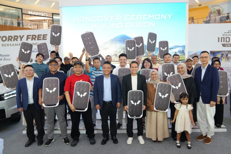 Image Wuling Eksion Handover Ceremony ‘Exploring Family Journeys’ Digelar di Summarecon Mall Serpong