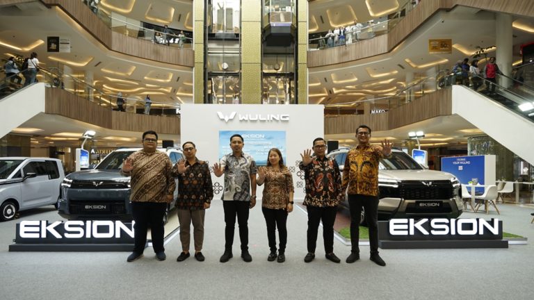 Image Wuling Eksion Officially Marketed in Bandung, Equipped with EV and Plug-in Hybrid Technology