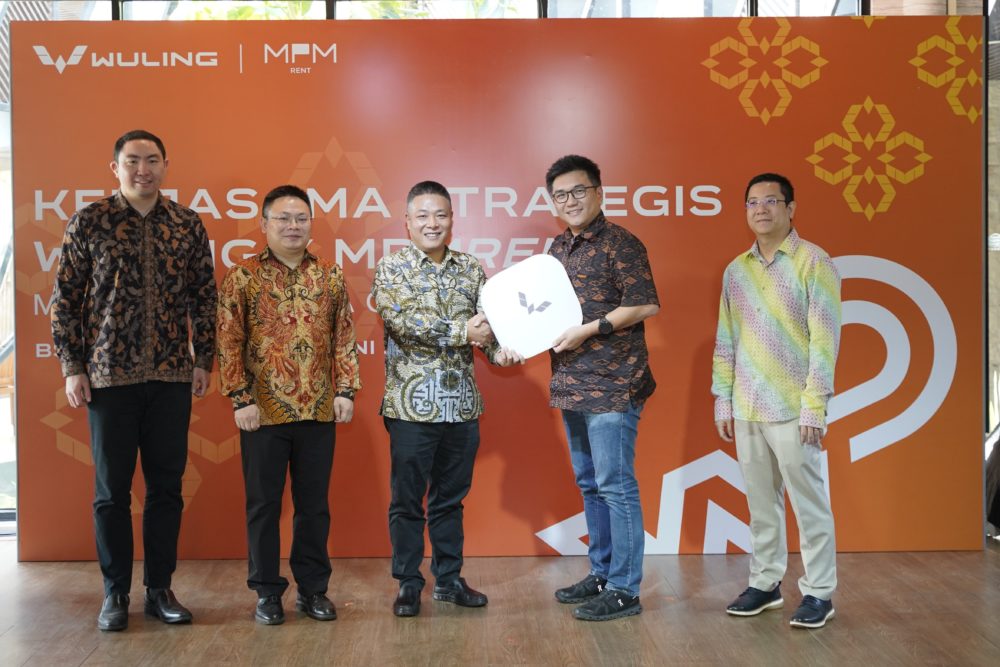 Kolaborasi ini menjadi langkah strategis bagi kedua perusahaan dalam mendukung terwujudnya Indonesia Green Mobility sekaligus menjawab kebutuhan mobilitas 1000x667