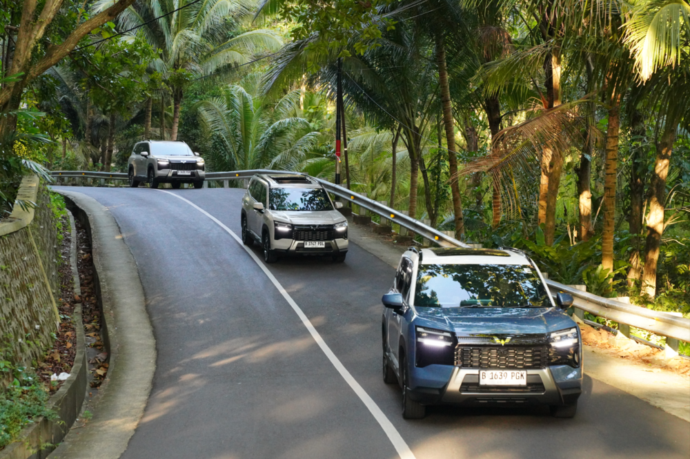 Rute ini dipilih karena menghadirkan beragam panorama khas pesisir selatan Jawa serta berbagai karakter jalan yang memberikan pengalaman berkendara yang berbeda di setiap etapenya 1000x665