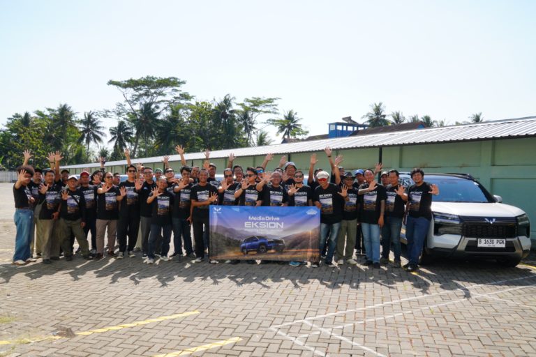 Image Wuling Bersama Rekan Media Otomotif Menjelajahi Pesisir Selatan Jawa Bersama Eksionr