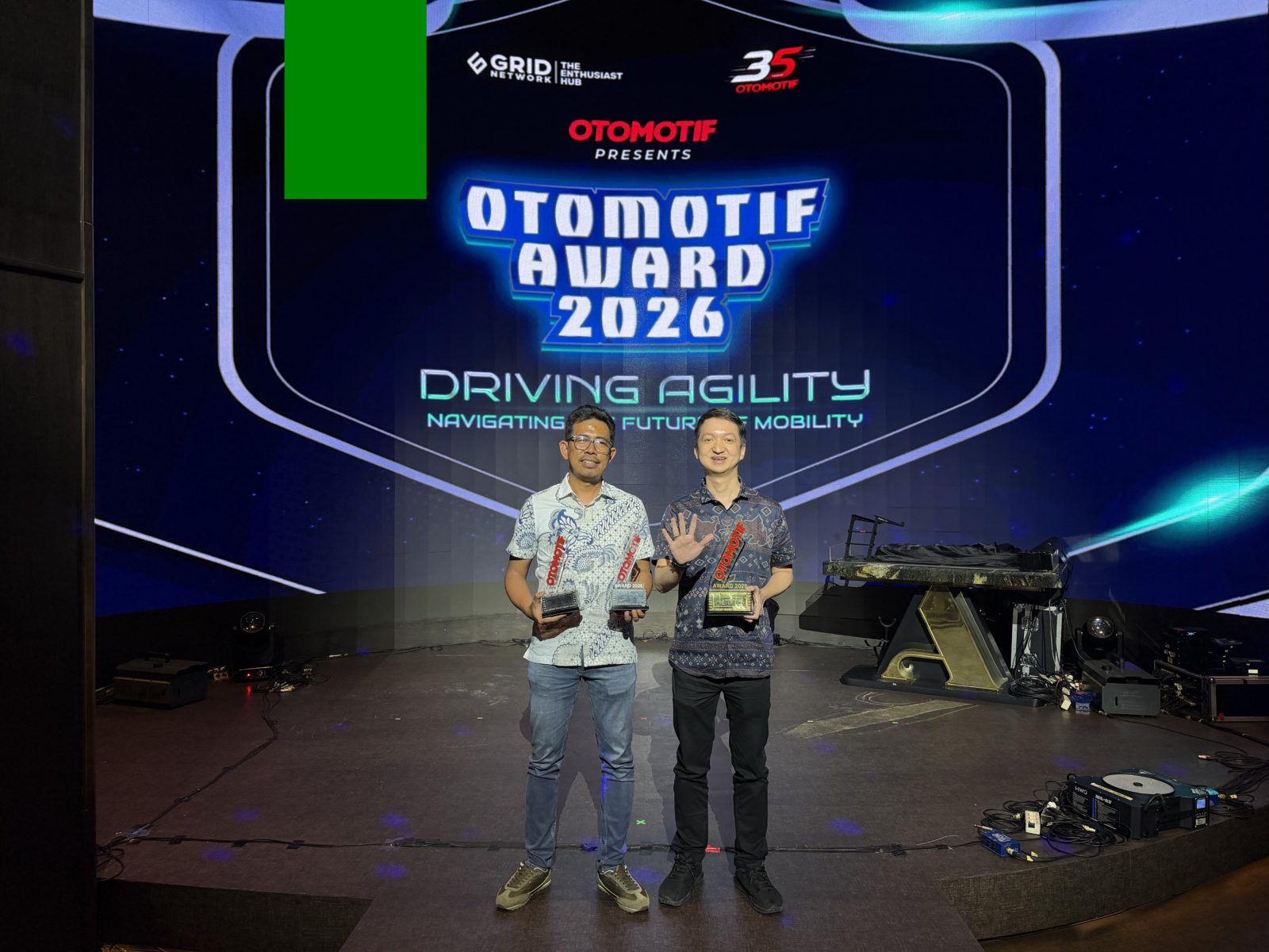 Image Wuling Darion Receives Three Awards at the OTOMOTIF Award 2026
