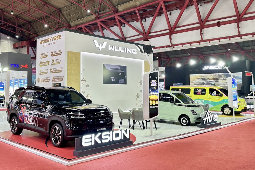 Wuling menempati Hall A2 Booth A11 dengan area seluas 240 meter persegi dan menampilkan total 5 unit lini produk baik ICE PHEV dan EV 1000x667