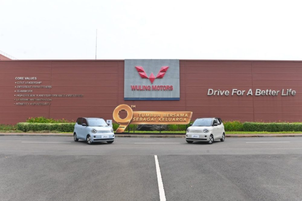 Pada momen perayaan sembilan tahun Wuling di Indonesia Wuling turut mempersembahkan sesuatu yang istimewa bagi keluarga Indonesia melalui Aira ev 1000x665
